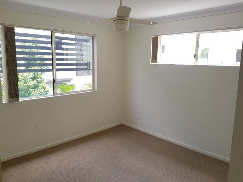 6/91-93 Lower King Street, Caboolture QLD 4510