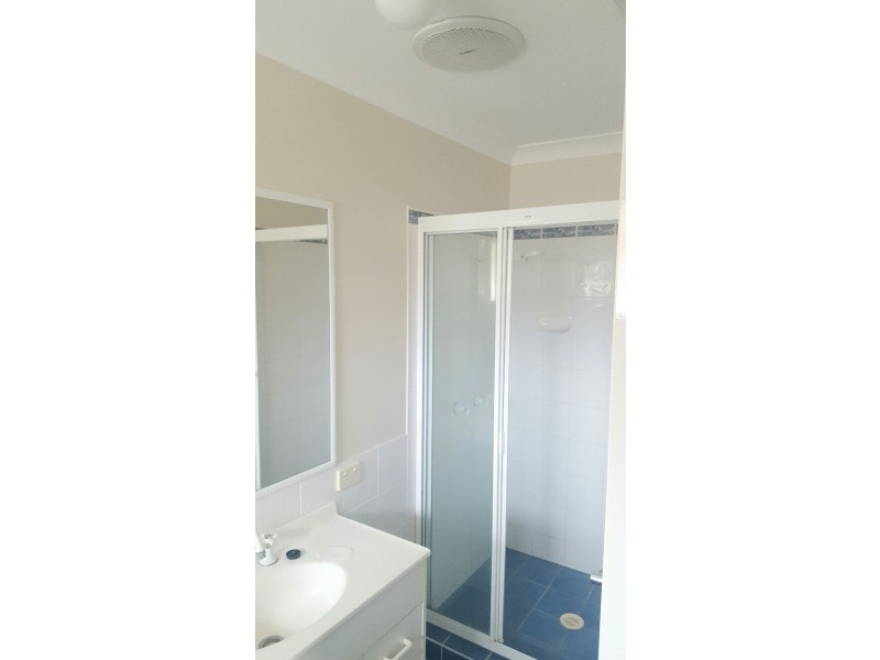 5 Hillside Court, Morayfield QLD 4506