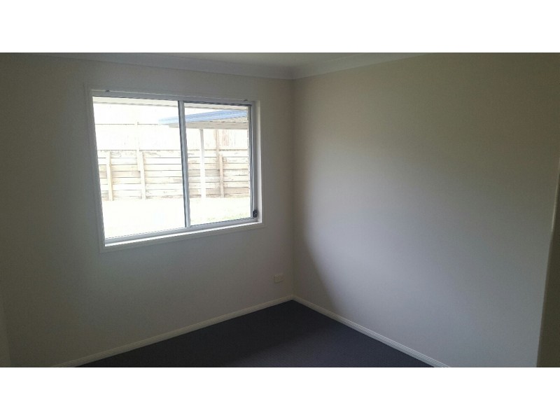 5 Hillside Court, Morayfield QLD 4506