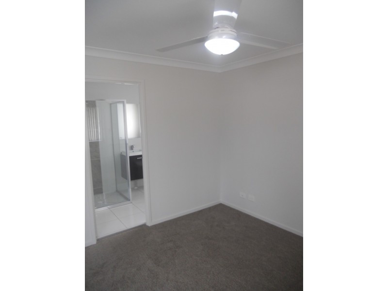 45 Piccadilly Street, Bellmere QLD 4510