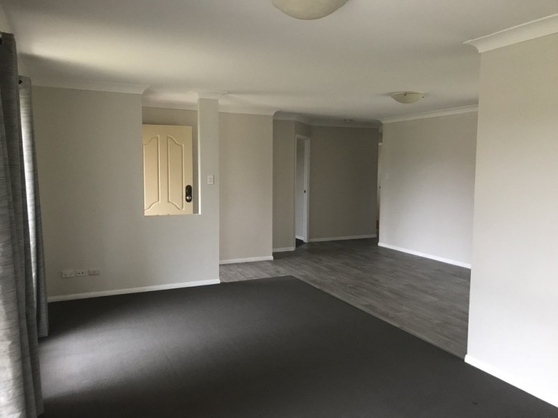 24 Ronald Court, Morayfield QLD 4506