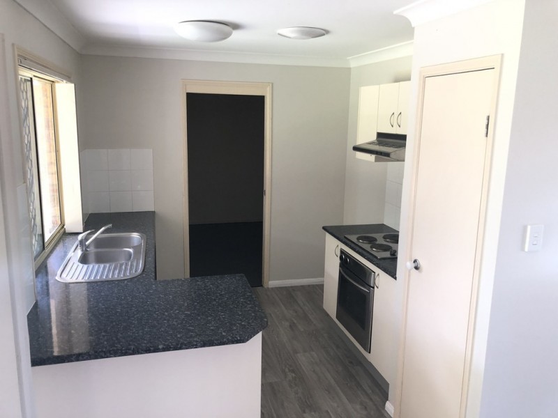 24 Ronald Court, Morayfield QLD 4506