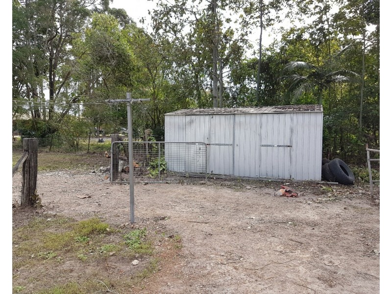 126 Pumicestone Road, Caboolture QLD 4510