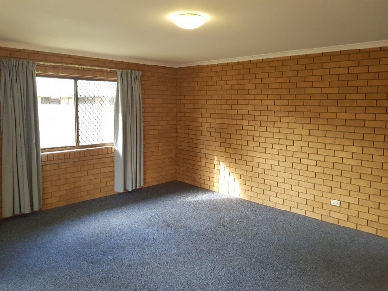 1/21 Manley Street, Caboolture QLD 4510