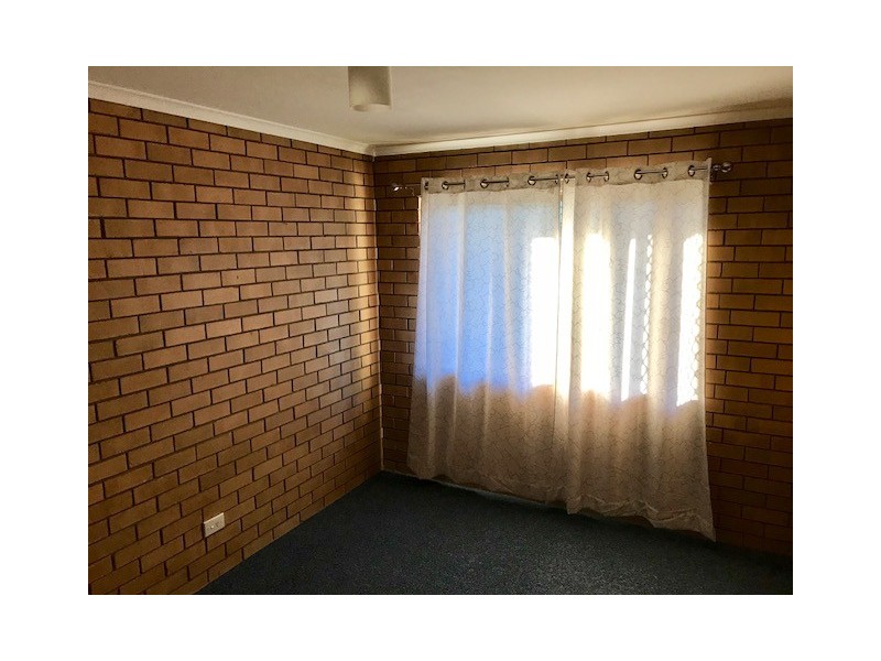 1/21 Manley Street, Caboolture QLD 4510