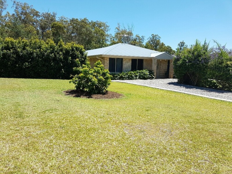 62 Three Ponds Place, Elimbah QLD 4516