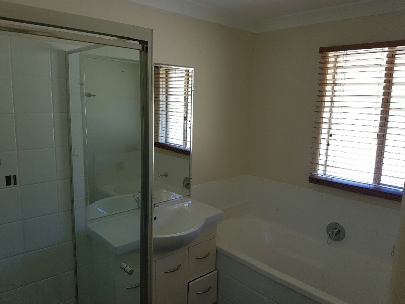 62 Three Ponds Place, Elimbah QLD 4516