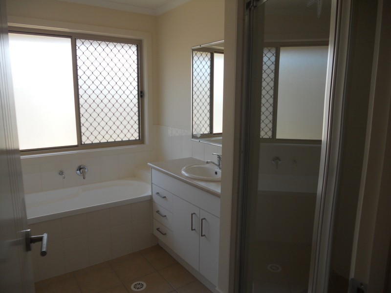 6 Silk Street, Morayfield QLD 4506