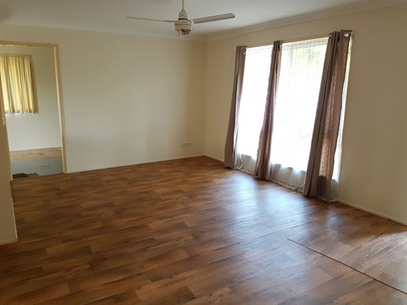 39 Hilldale Crescent, Morayfield QLD 4506