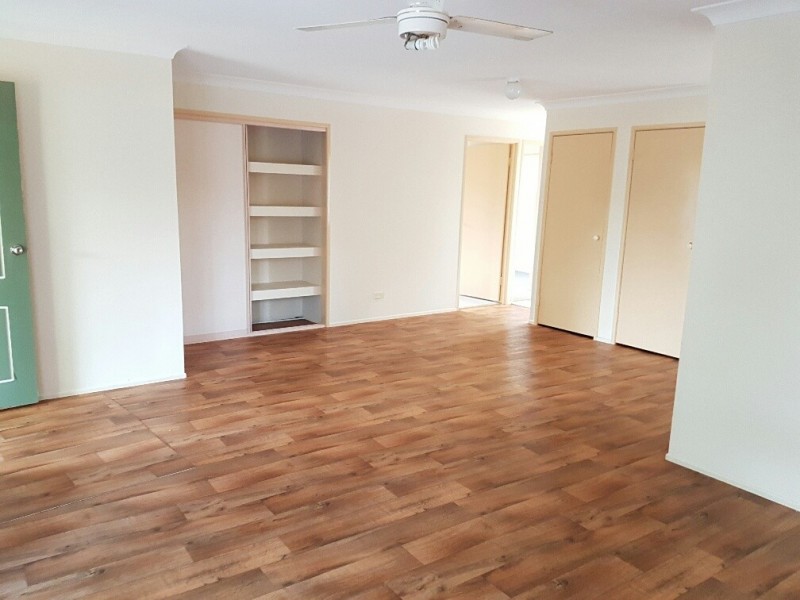 39 Hilldale Crescent, Morayfield QLD 4506