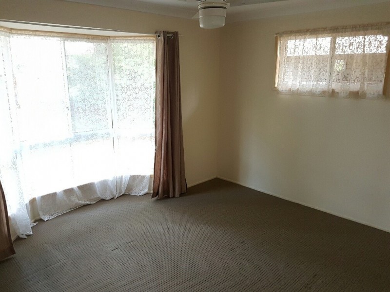 39 Hilldale Crescent, Morayfield QLD 4506