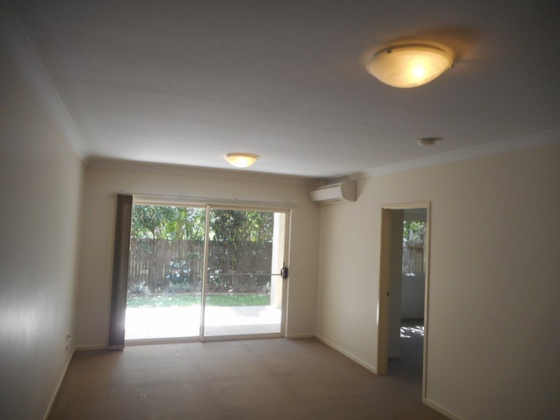 2/91-93 Lower King Street, Caboolture QLD 4510