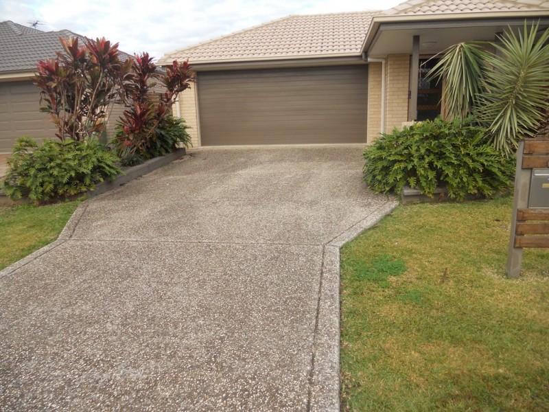 6 Lloyd Street, Caboolture QLD 4510