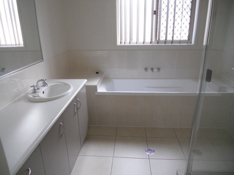 6 Lloyd Street, Caboolture QLD 4510