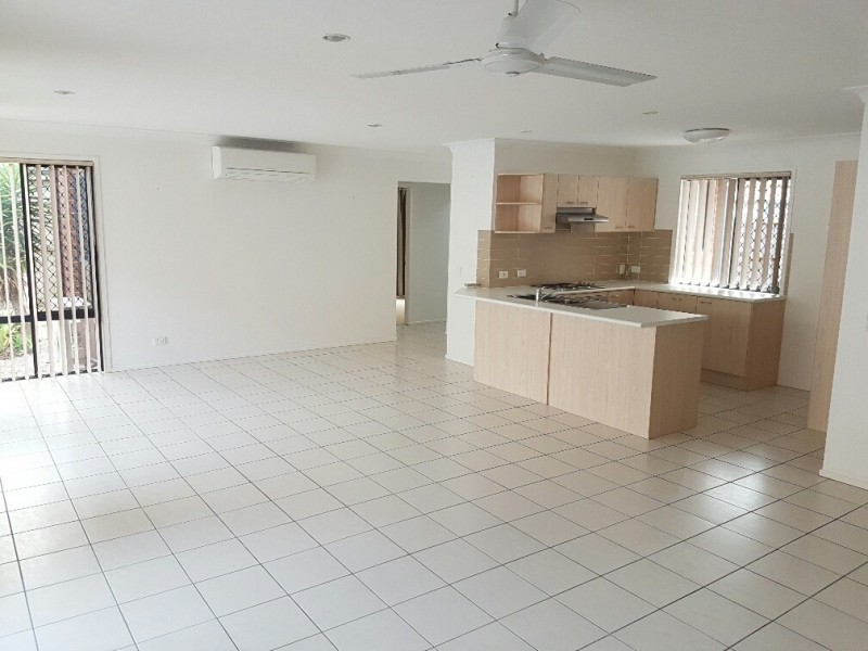 2 Valencia Court, Bellmere QLD 4510