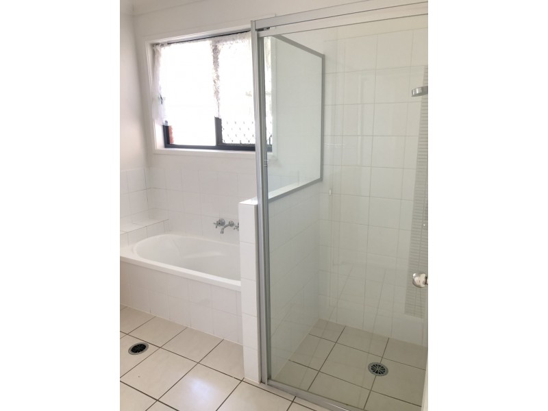 2 Valencia Court, Bellmere QLD 4510