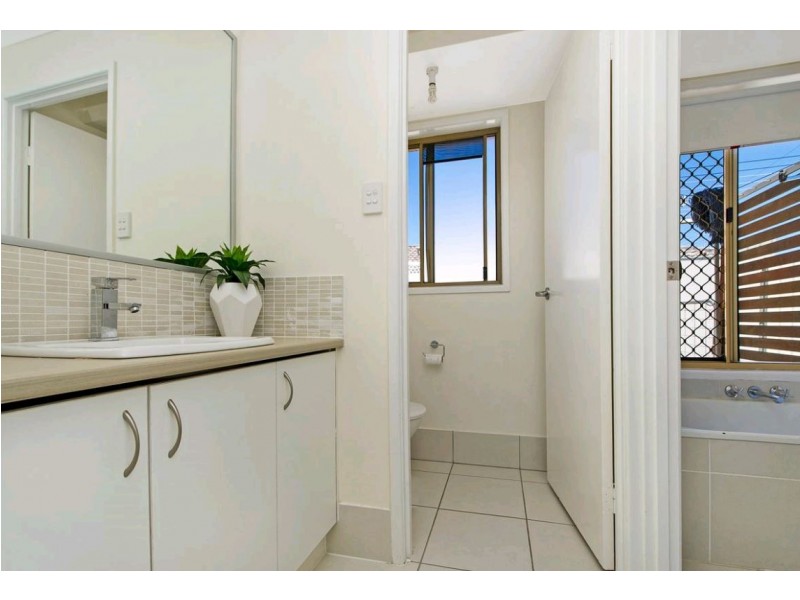 43 Henderson Road, Burpengary QLD 4505