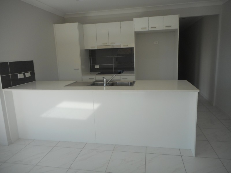 10B Nelson Court, Morayfield QLD 4506