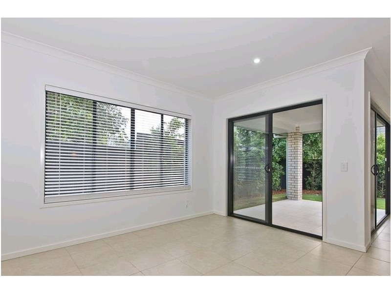 34a Maryborough Terrace, Scarborough QLD 4020