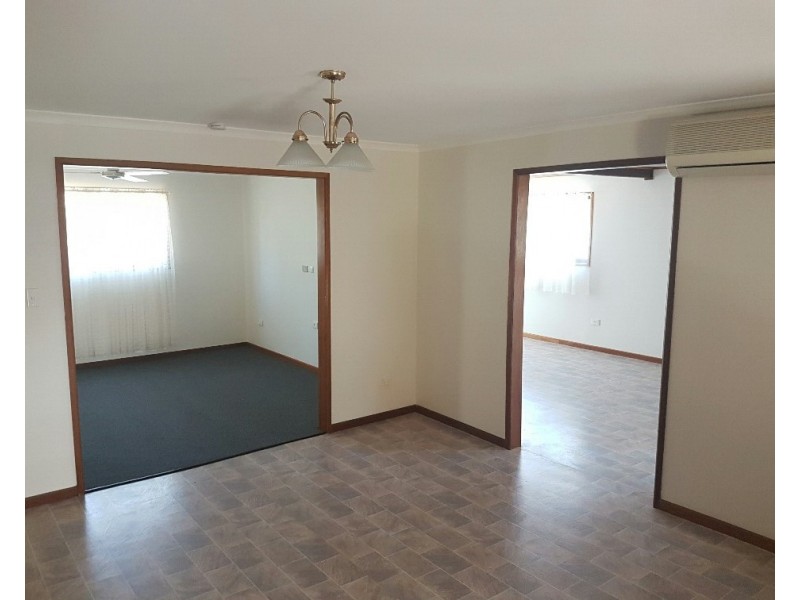 176 Pumicestone Road, Caboolture QLD 4510