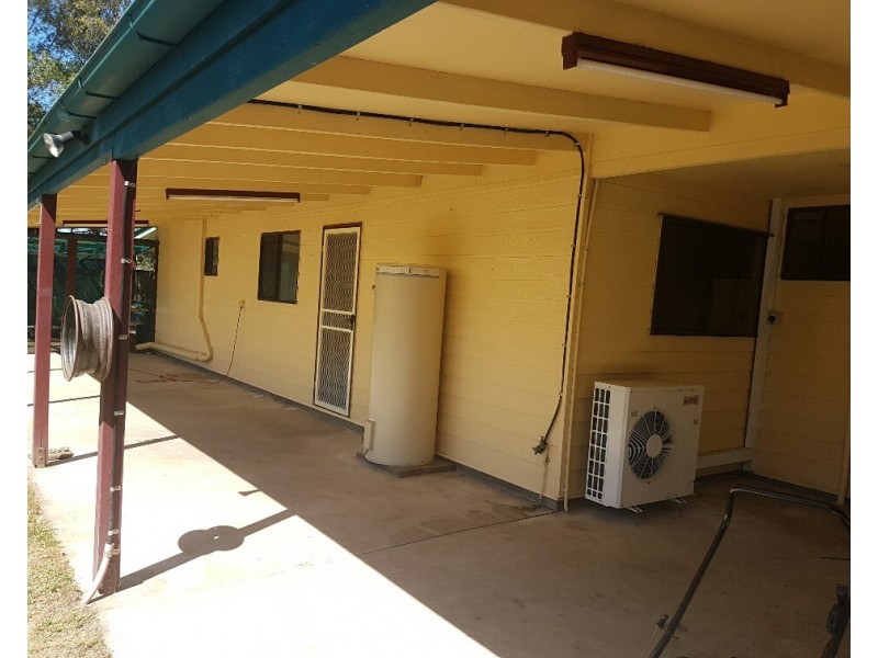 176 Pumicestone Road, Caboolture QLD 4510