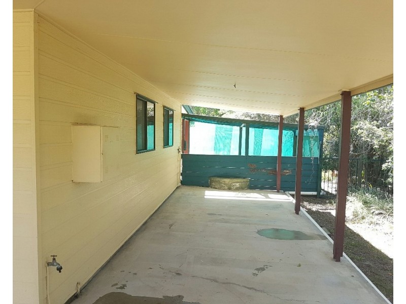 176 Pumicestone Road, Caboolture QLD 4510