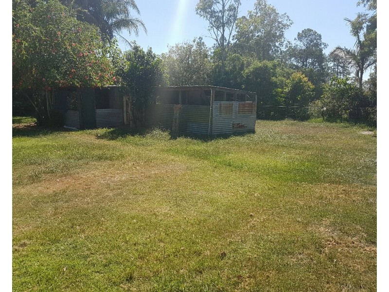 176 Pumicestone Road, Caboolture QLD 4510