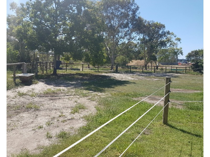 176 Pumicestone Road, Caboolture QLD 4510