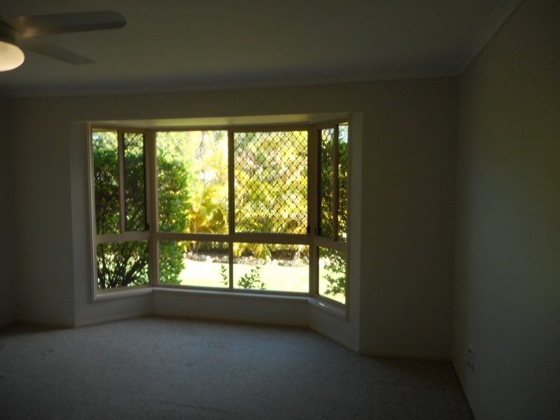 50 Hillmont Crescent, Morayfield QLD 4506