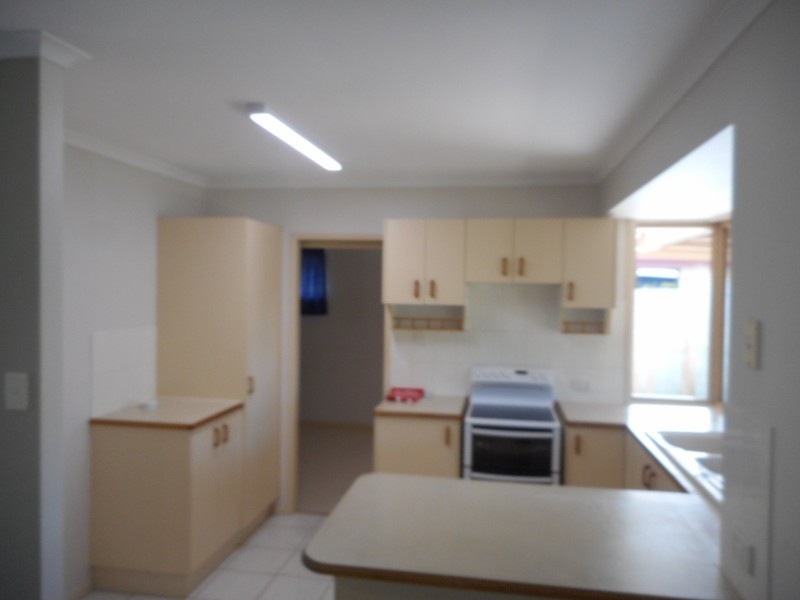 50 Hillmont Crescent, Morayfield QLD 4506
