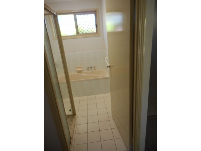 50 Hillmont Crescent, Morayfield QLD 4506