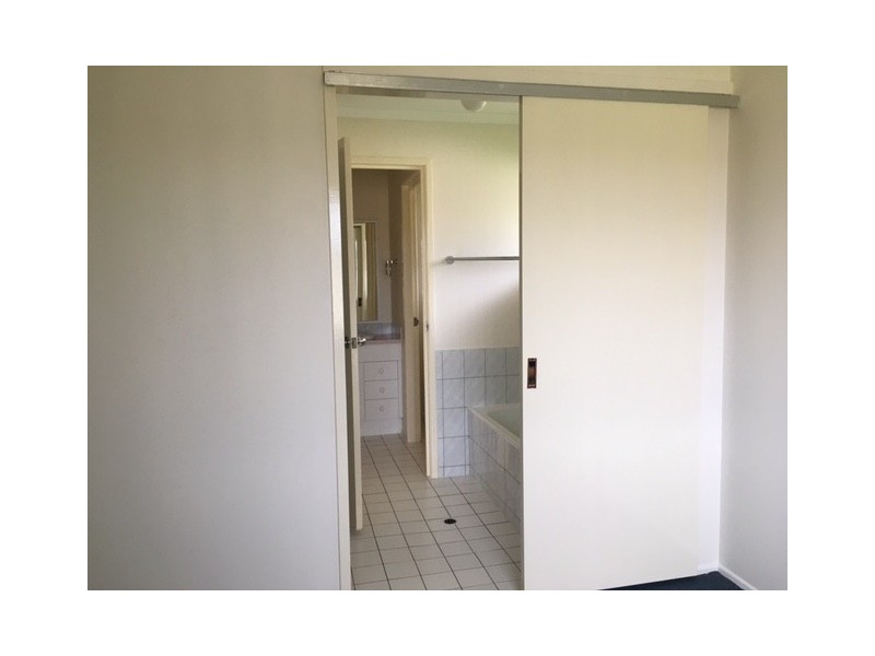 16 Halyard Court, Deception Bay QLD 4508
