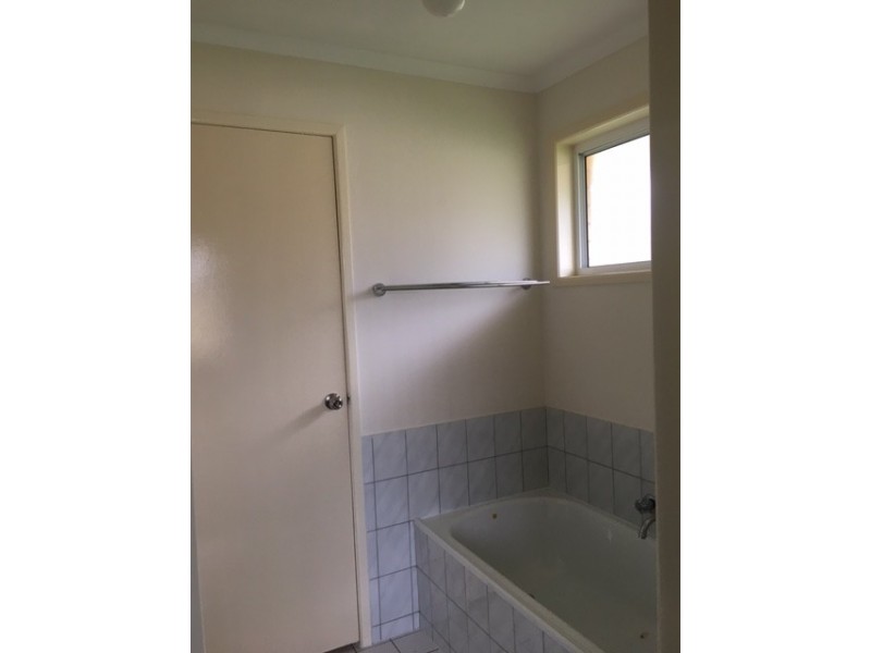 16 Halyard Court, Deception Bay QLD 4508