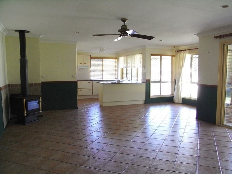 69 Kirrang Drive, Elimbah QLD 4516