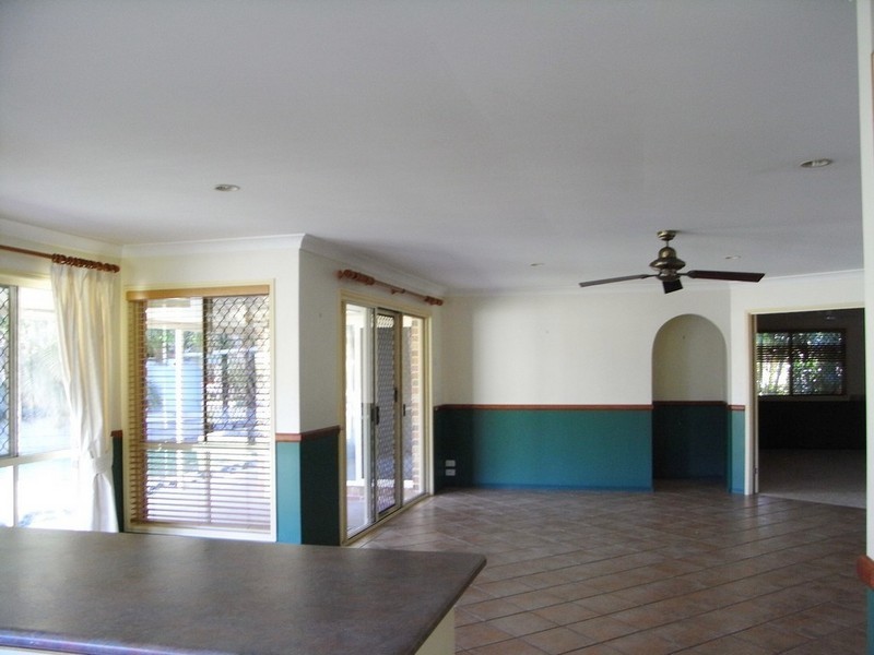 69 Kirrang Drive, Elimbah QLD 4516
