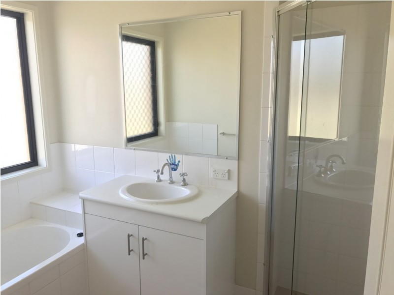 3 Silkwood Road, Morayfield QLD 4506