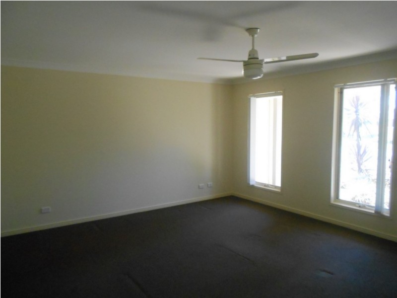 185 Summerfields Drive, Caboolture QLD 4510