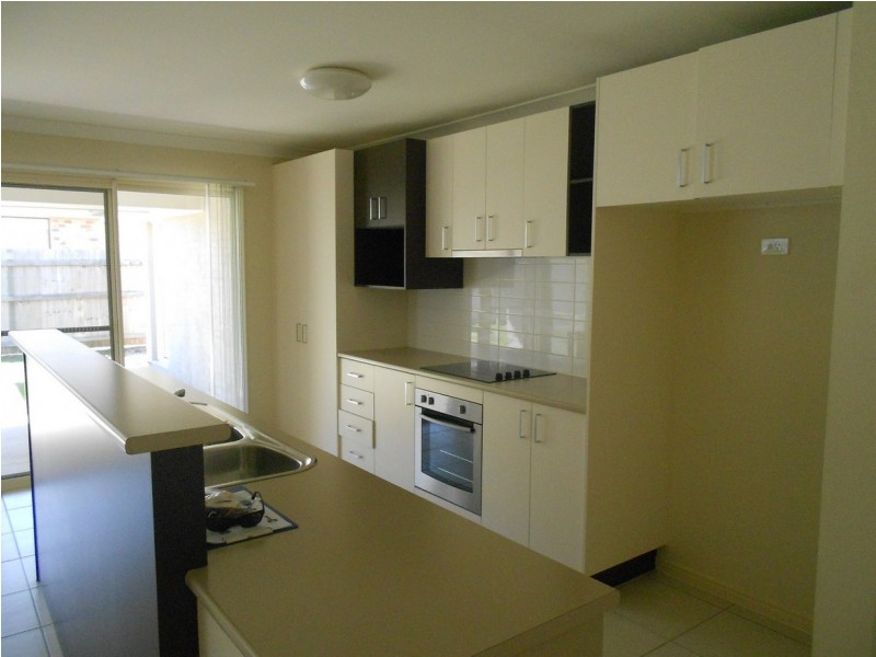 185 Summerfields Drive, Caboolture QLD 4510