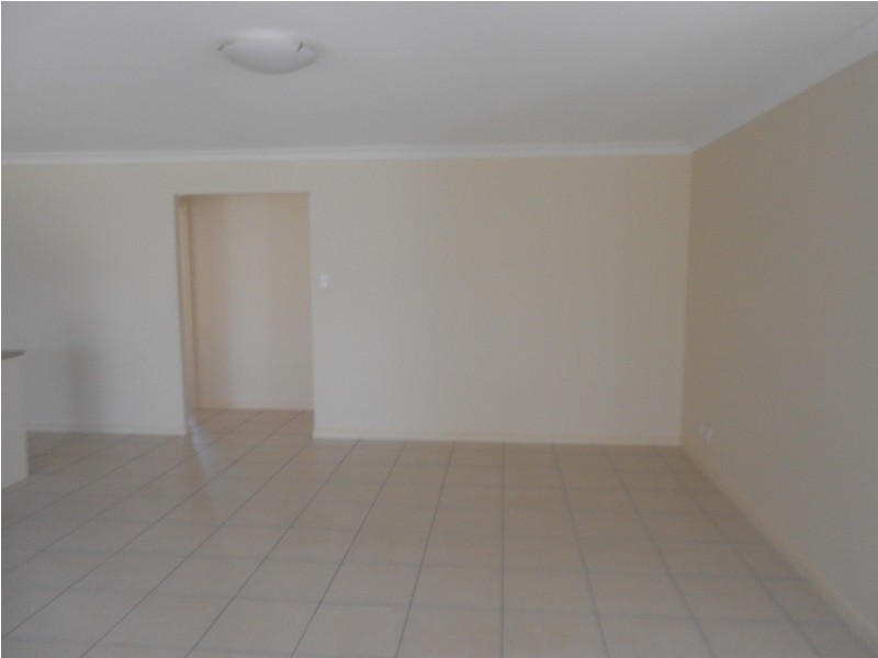185 Summerfields Drive, Caboolture QLD 4510