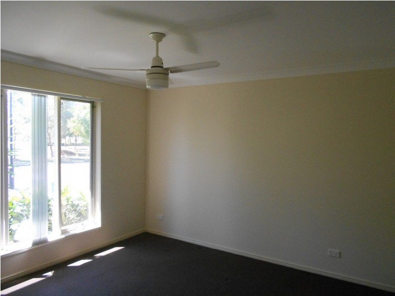 185 Summerfields Drive, Caboolture QLD 4510
