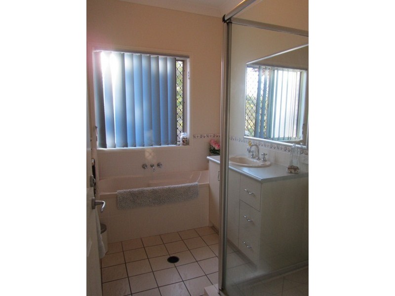 21 Peters Drive, Caboolture QLD 4510