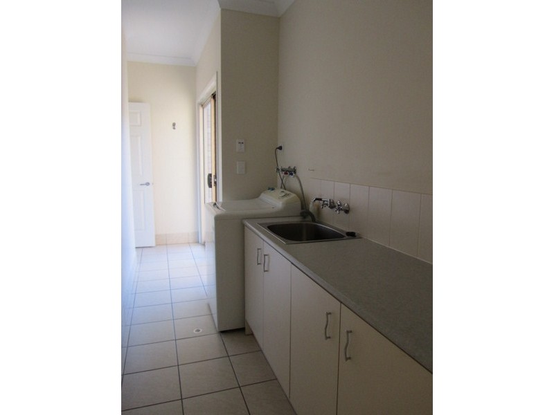 21 Peters Drive, Caboolture QLD 4510