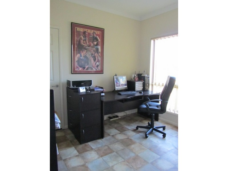 21 Peters Drive, Caboolture QLD 4510