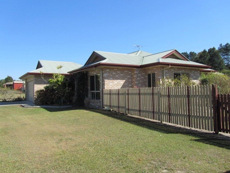 21 Peters Drive, Caboolture QLD 4510