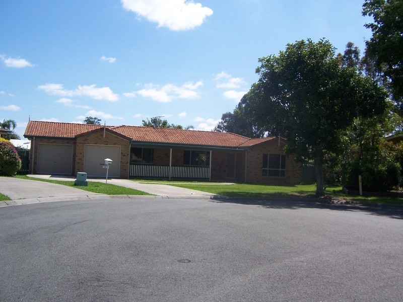 9 Elmstree Court, Morayfield QLD 4506