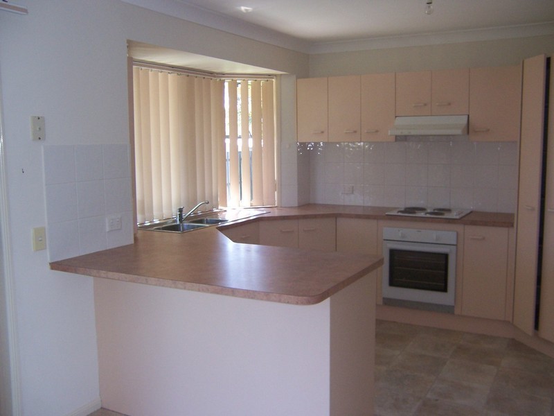 9 Elmstree Court, Morayfield QLD 4506