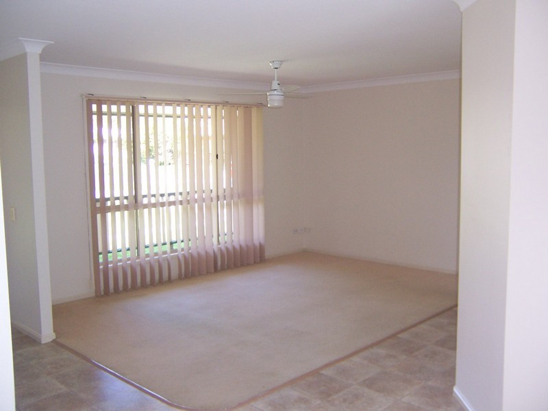 9 Elmstree Court, Morayfield QLD 4506