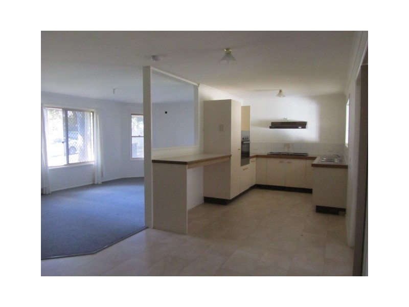 2 Maria Court, Morayfield QLD 4506