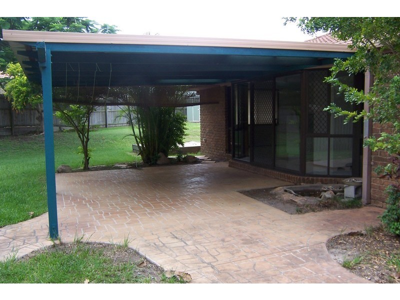 4 Streeton Court, Morayfield QLD 4506