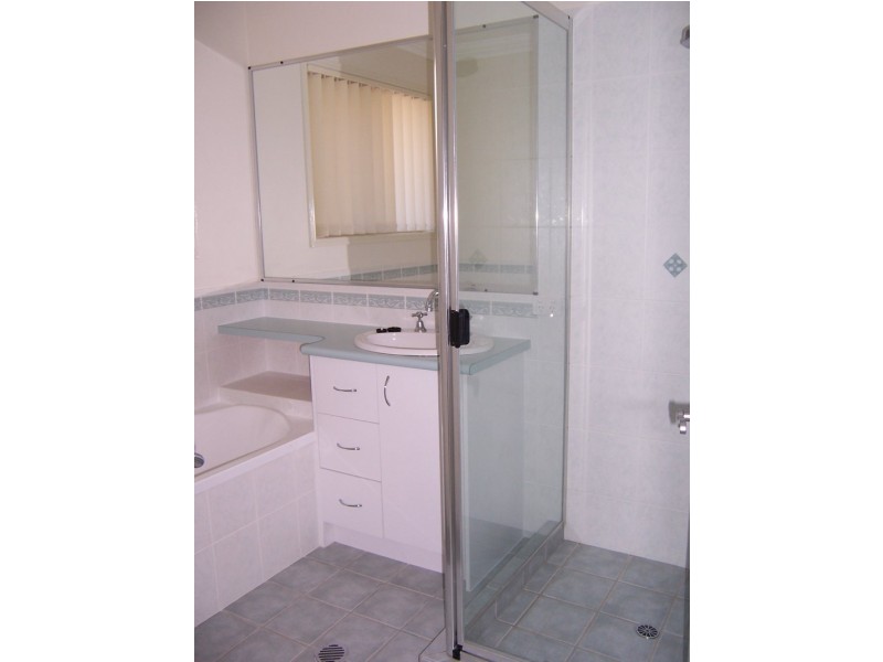 28 Corrimal Court, Sandstone Point QLD 4511